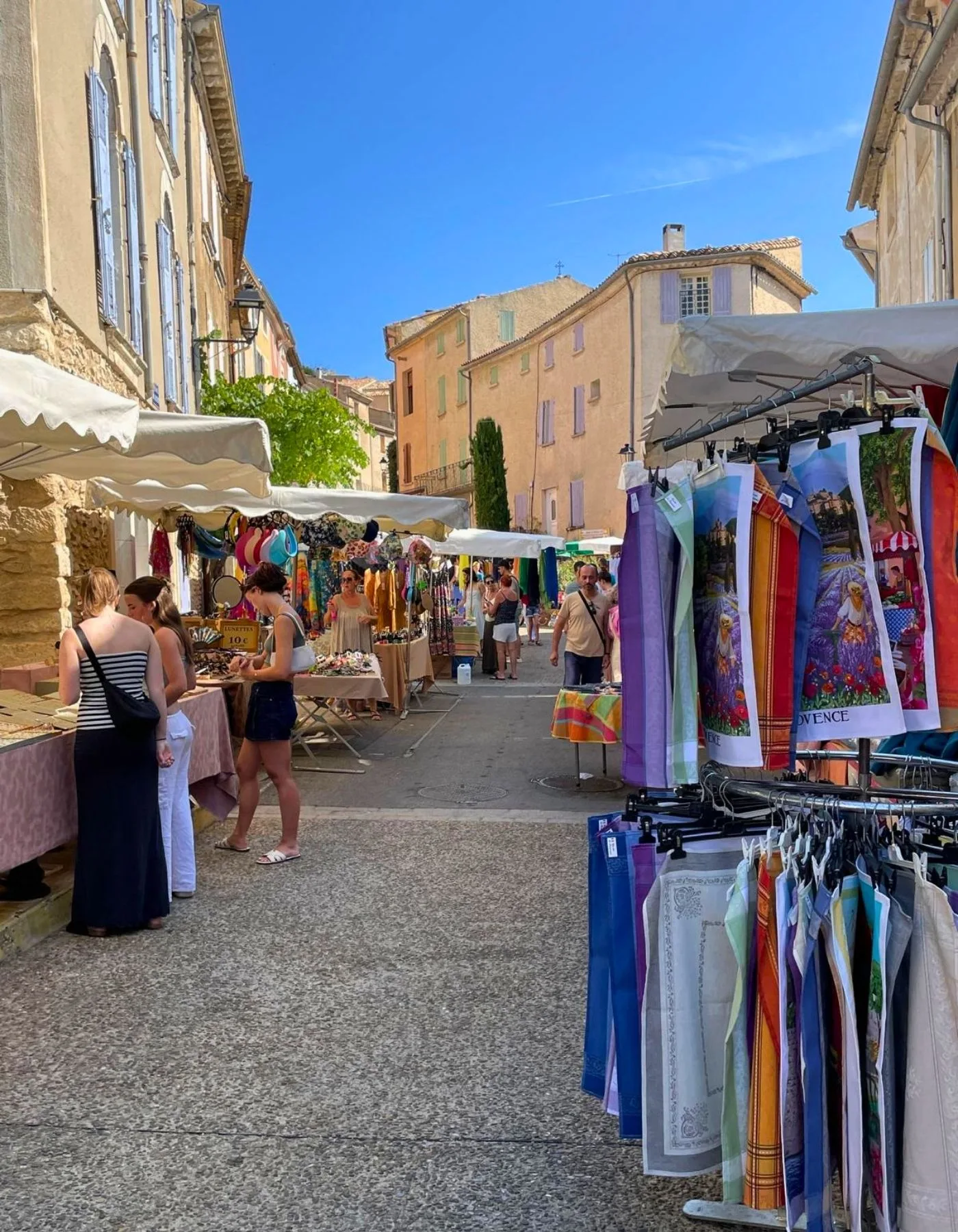 Marchés Provençaux près de la Magnanerie 1818