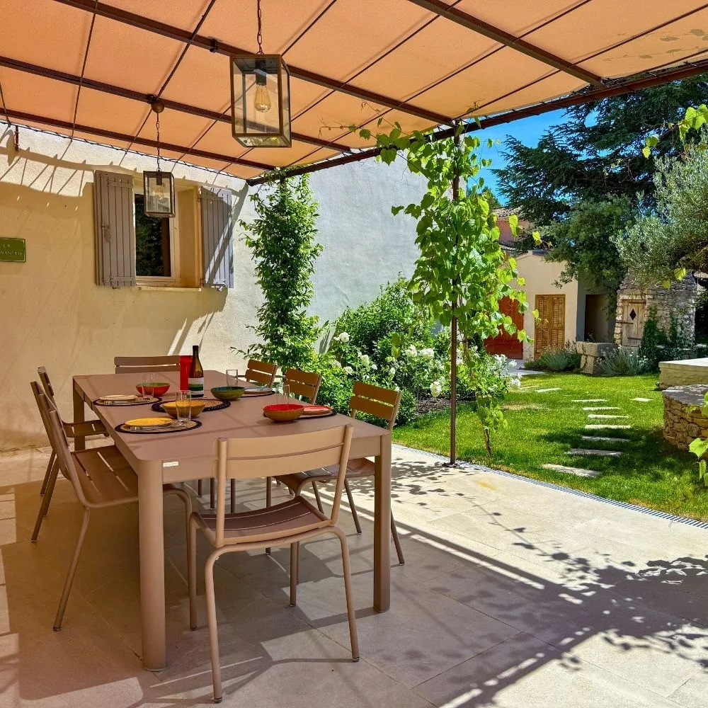 Maison de vacances avec jardin et piscine